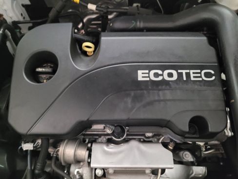 Used 2022 Chevrolet Equinox LT FWD image 30