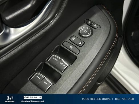 Certified 2026 Honda HR-V Sport image 18