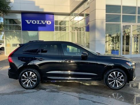Certified 2025 Volvo XC60 B5 Core AWD/4WD image 8