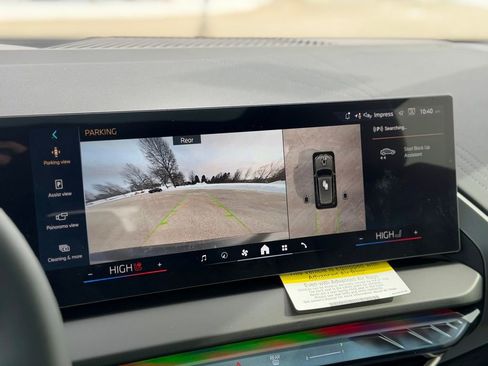 New 2026 BMW X3 xDrive30 w/ Premium Package image 18