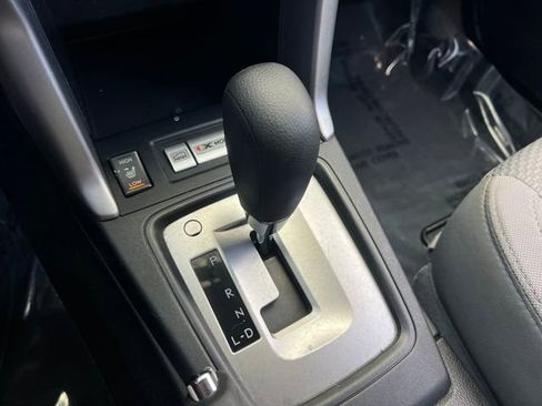 Used 2017 Subaru Forester 2.5i Premium w/ Popular Package #2A image 26