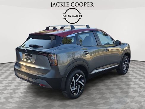 New 2027 Nissan Kicks SV w/ SV Premium Package FWD image 5