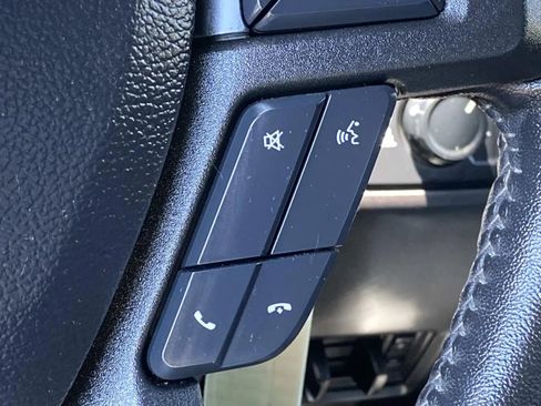 Used 2020 Ford F150 XLT w/ Equipment Group 302A Luxury AWD/4WD image 24