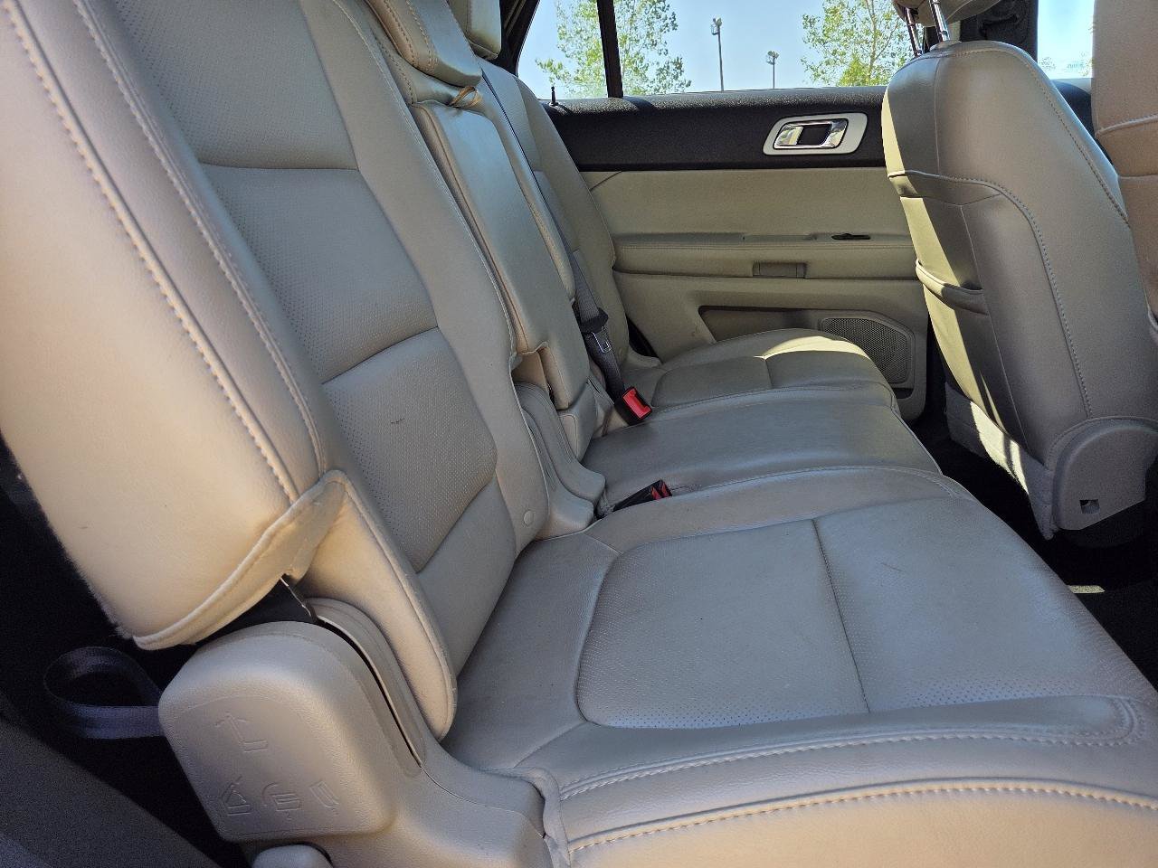 Used 2012 Ford Explorer Limited FWD image 8