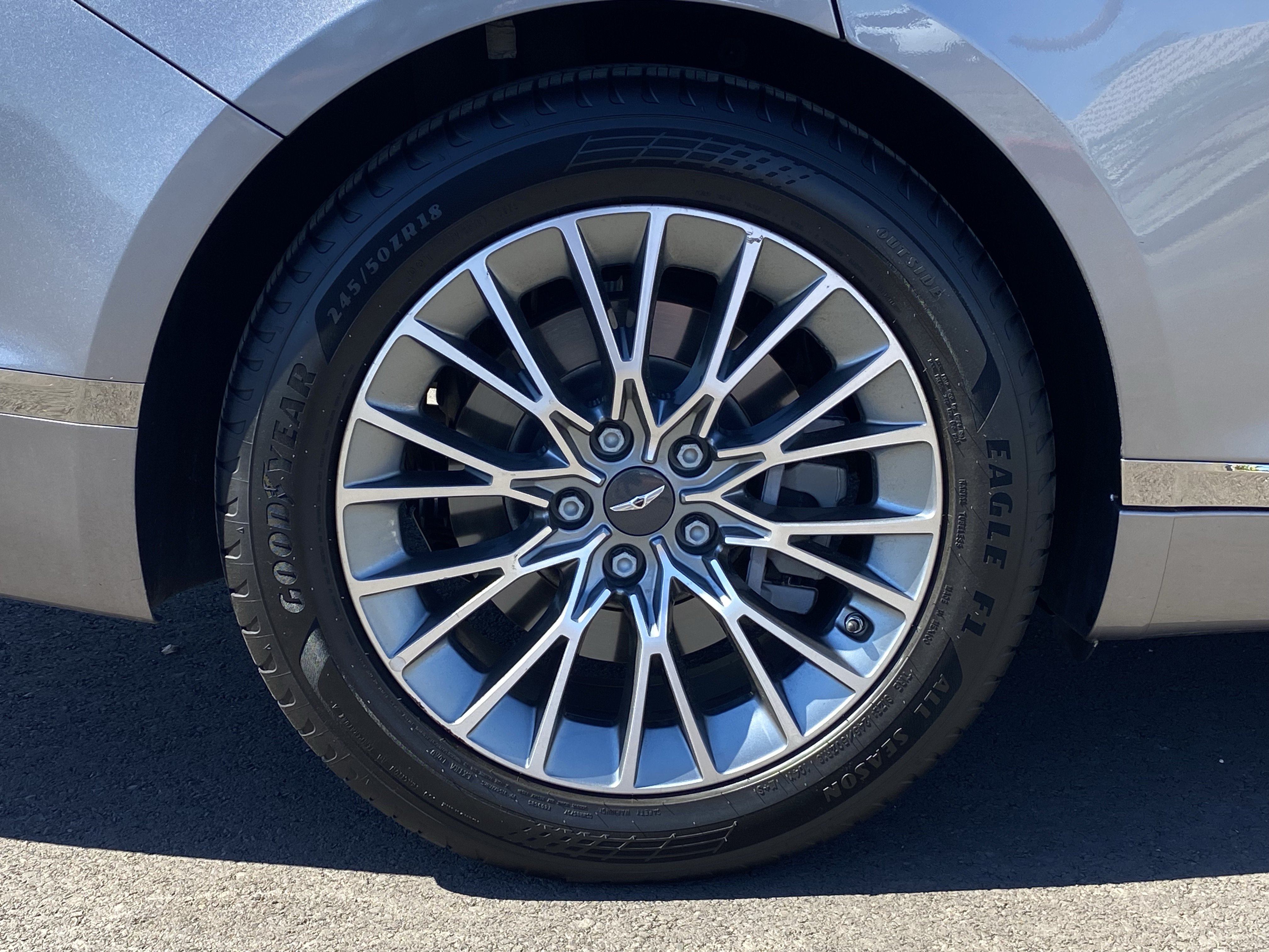 Used 2024 Genesis G80 2.5T AWD/4WD image 9