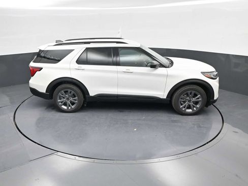 New 2026 Ford Explorer Active image 55