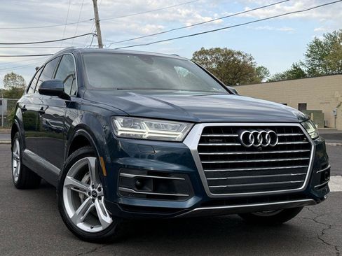 Used 2019 Audi Q7 3.0T Prestige AWD/4WD image 2