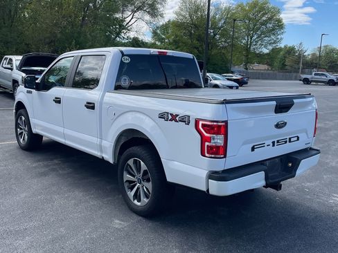 Used 2019 Ford F150 XL w/ Equipment Group 101A Mid AWD/4WD image 3