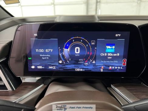 Used 2025 Chevrolet Tahoe Z71 w/ Comfort Package image 54