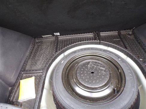 Used 2012 Ford Focus SE image 39