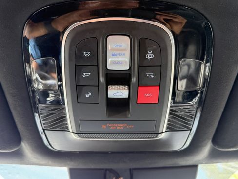Used 2024 Hyundai Palisade Calligraphy FWD image 40