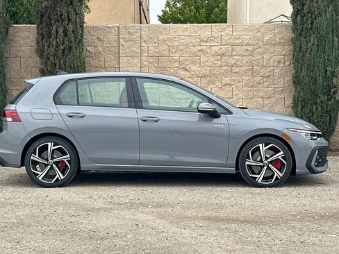 New 2025 Volkswagen GTI SE image 3