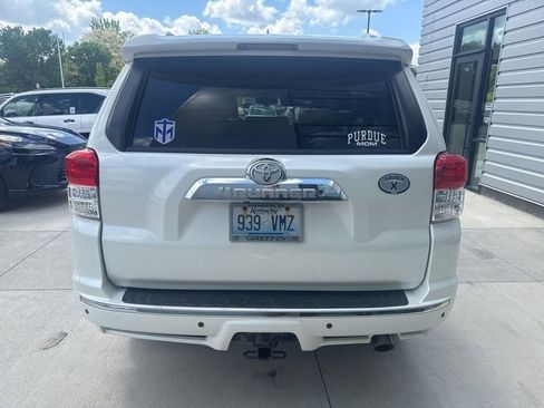 Used 2012 Toyota 4Runner SR5 w/ Premium Pkg AWD/4WD image 6