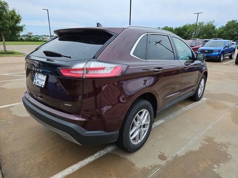 Certified 2024 Ford Edge SEL w/ Convenience Package AWD/4WD image 5