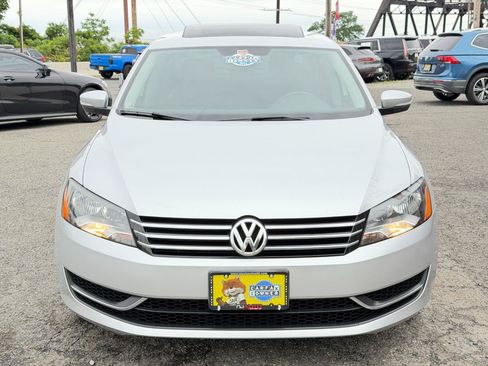 Used 2013 Volkswagen Passat 2.5 SE FWD image 10