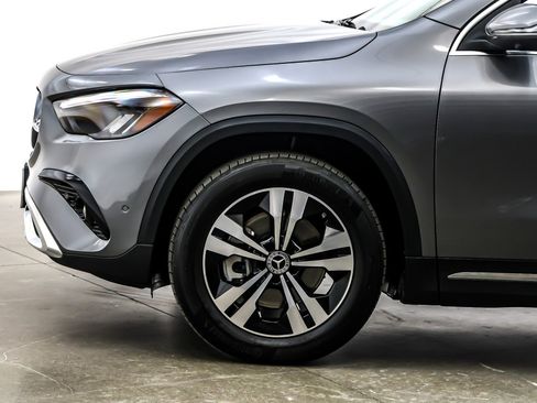 Certified 2025 Mercedes-Benz GLA 250 GLA 250 SUV image 11