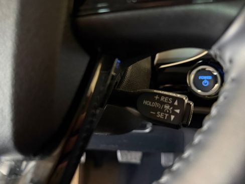 Used 2021 Toyota Prius Prime LE w/ Carpet Mat Package (TMS) FWD image 23
