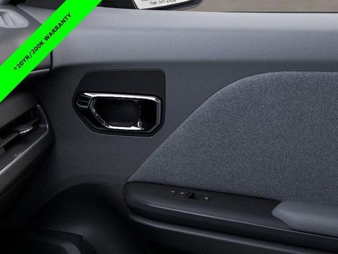 New 2025 Kia K4 LX image 25