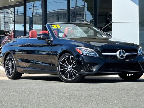 Used 2021 Mercedes-Benz C 300 Cabriolet image 2