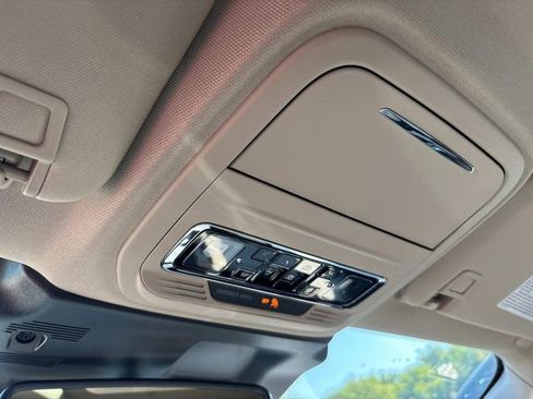 New 2025 Lincoln Corsair Grand Touring w/ Jet Appearance Package image 31