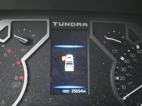 Used 2024 Toyota Tundra SR5 w/ SR5 Convenience Package AWD/4WD image 10