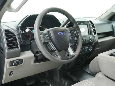 Used 2019 Ford F150 XLT image 9