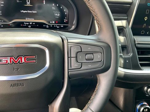 Used 2024 GMC Yukon AT4 w/ Technology Package AWD/4WD image 24