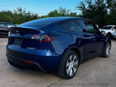 Used 2022 Tesla Model Y Long Range AWD/4WD image 6