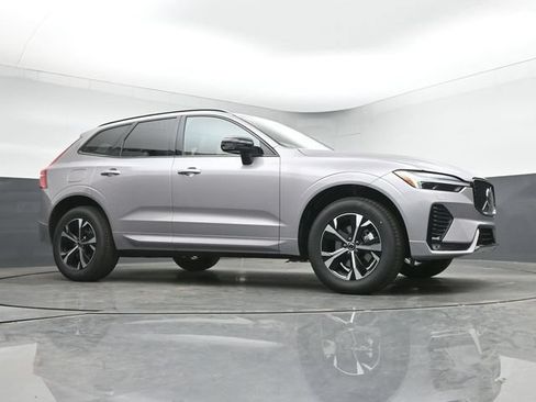 New 2026 Volvo XC60 B5 Core w/ Climate Package AWD/4WD image 33