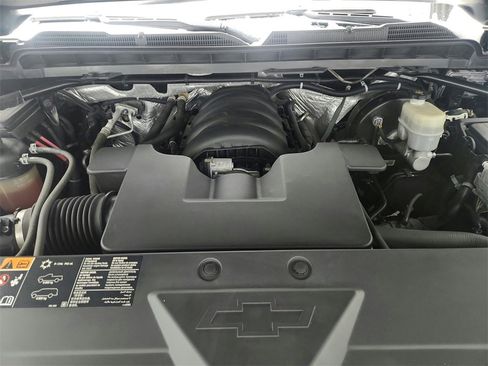 Used 2016 Chevrolet Silverado 1500 High Country w/ High Country Premium Package image 40