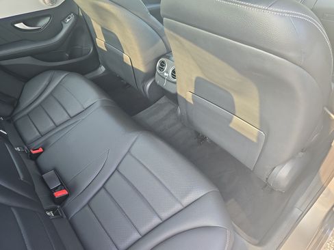 Used 2021 Mercedes-Benz C 300 Sedan image 11