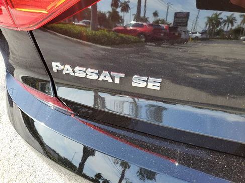 Used 2016 Volkswagen Passat 1.8T SE FWD image 25