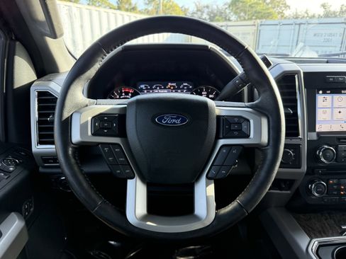 Used 2018 Ford F250 Lariat w/ Lariat Ultimate Package image 27