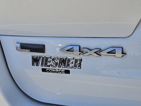 Used 2023 Jeep Grand Cherokee L Summit AWD/4WD image 9