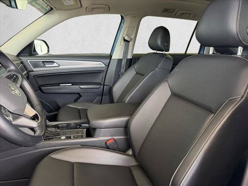 Used 2021 Volkswagen Atlas SEL FWD image 9