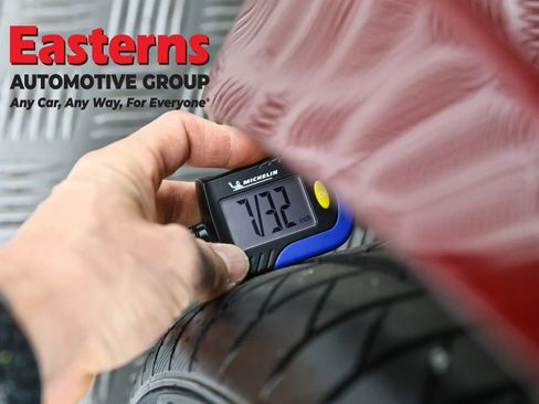 Used 2023 Nissan Altima 2.5 SR AWD/4WD image 28