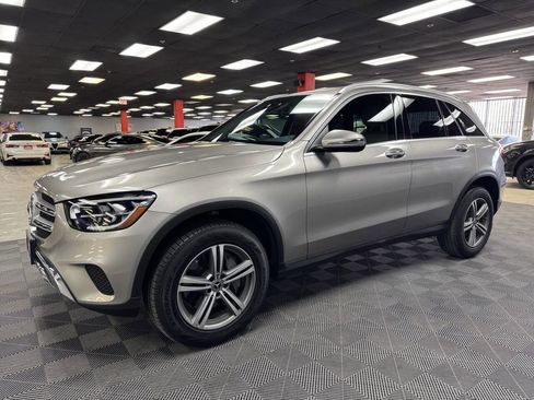 Used 2020 Mercedes-Benz GLC 300 image 8