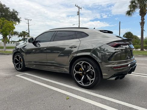 Used 2019 Lamborghini Urus AWD/4WD image 5