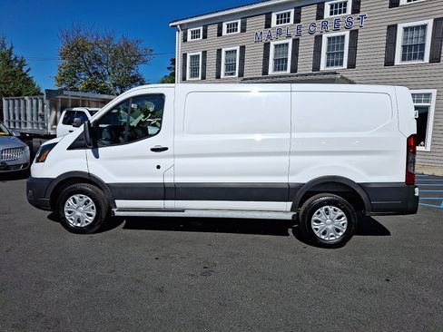 Used 2025 Ford Transit 250 Low Roof w/ Exterior Upgrade Package RWD image 8