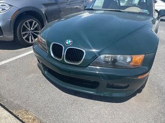 Used 1998 BMW Z3 2.8 RWD video 2