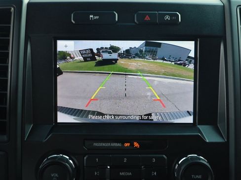 Used 2020 Ford F150 XL w/ Equipment Group 101A Mid RWD image 15