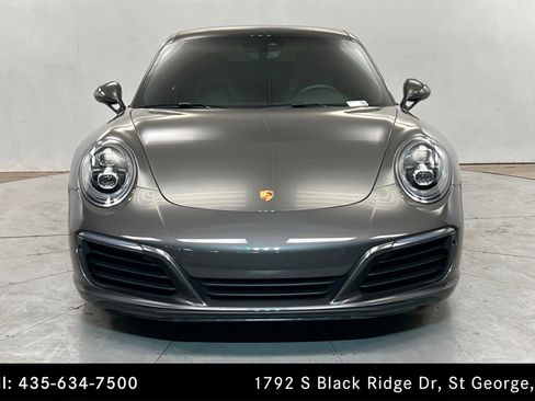 Used 2018 Porsche 911 Carrera RWD image 8