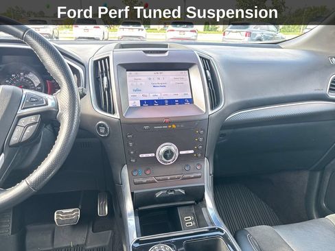 Used 2020 Ford Edge ST w/ Equipment Group 401A AWD/4WD image 26