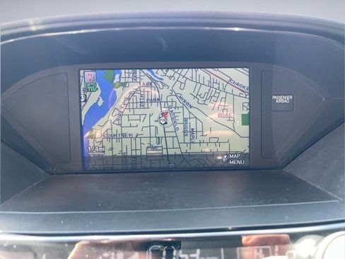 Used 2014 Honda Pilot Touring image 22