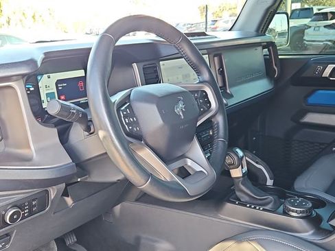 Used 2023 Ford Bronco Outer Banks w/ Sasquatch Package image 7