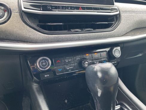 Used 2022 Jeep Compass Latitude w/ Convenience Group image 8