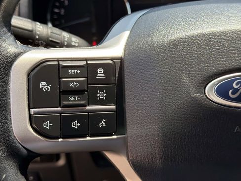 Certified 2024 Ford Expedition Limited RWD image 31