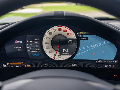 Certified 2022 Ferrari Roma image 33