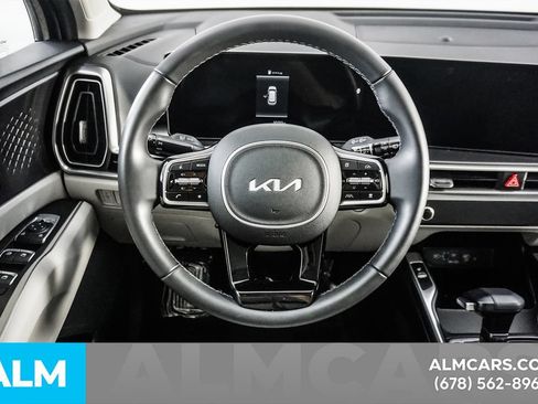 Used 2025 Kia Sorento S w/ Panoramic Sunroof Package FWD image 21