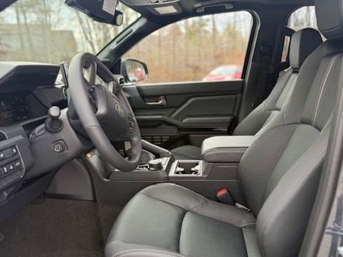 New 2026 Toyota 4Runner Limited image 17